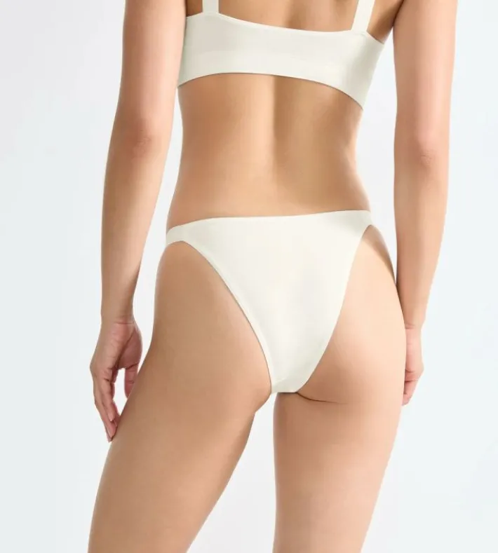 sloggi_go_casual_7-27.webp sloggi GO CASUAL> Series Go | Sloggi Serie