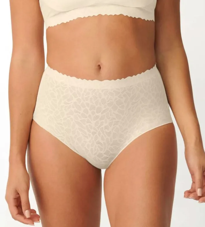 sloggi_zero_feel_lace_5-9.webp sloggi ZERO FEEL LACE> Zero Feel | Sloggi Serie