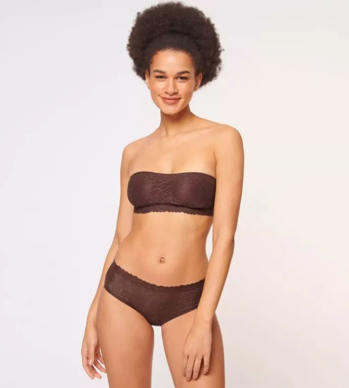 sloggi_zero_feel_lace_6-14.webp sloggi ZERO FEEL LACE> Zero Feel | Sloggi Serie