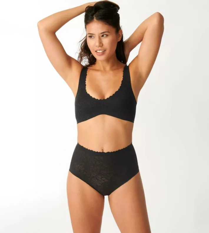 sloggi_zero_feel_lace_7-1.webp sloggi ZERO FEEL LACE> Zero Feel | Sloggi Serie