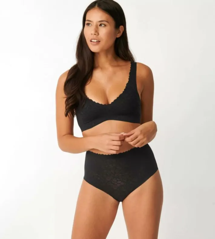 sloggi_zero_feel_lace_8-1.webp sloggi ZERO FEEL LACE> Zero Feel | Sloggi Serie
